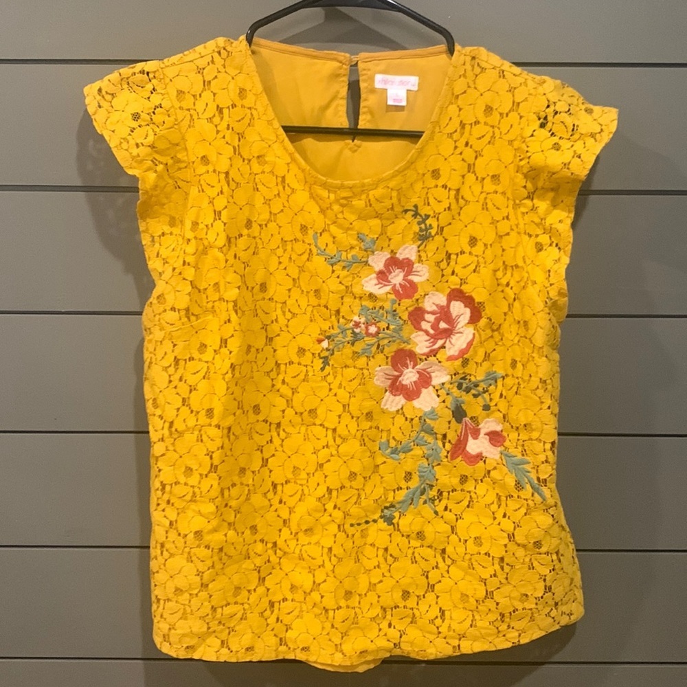Xhilaration Mustard Yellow Lace Floral Embroidered Top Shirt. L.